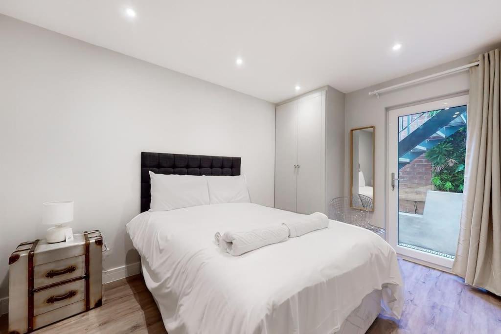 Stylish 2Bed Flat 10Min To Wimbledon Tennis Courts Londra Esterno foto
